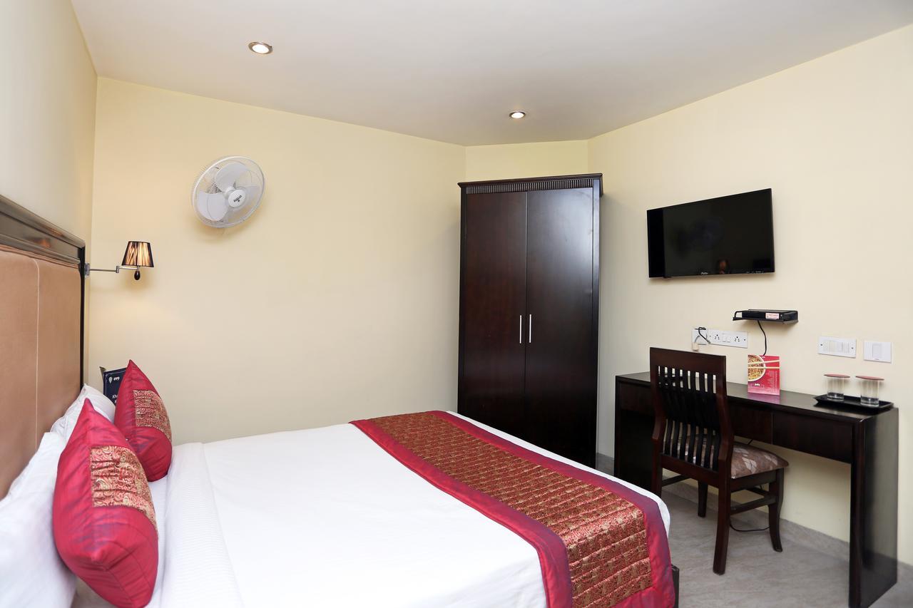 Oyo 714 Hotel De Plaza 新德里 外观 照片